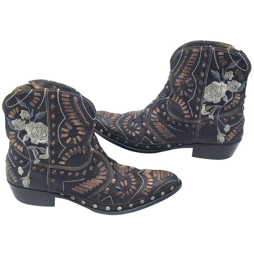 Italy Mark Nason Women's size 8.5 Black Leather distressed Western cowgirl Boots